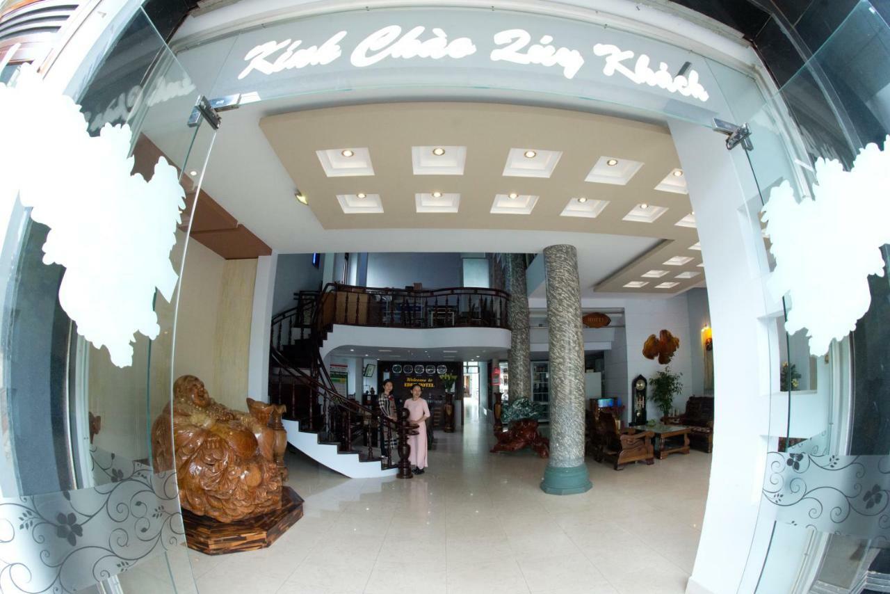 Eden Hotel Buôn Ma Thuột Esterno foto